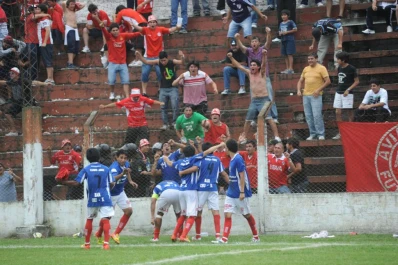 Voló hasta la final