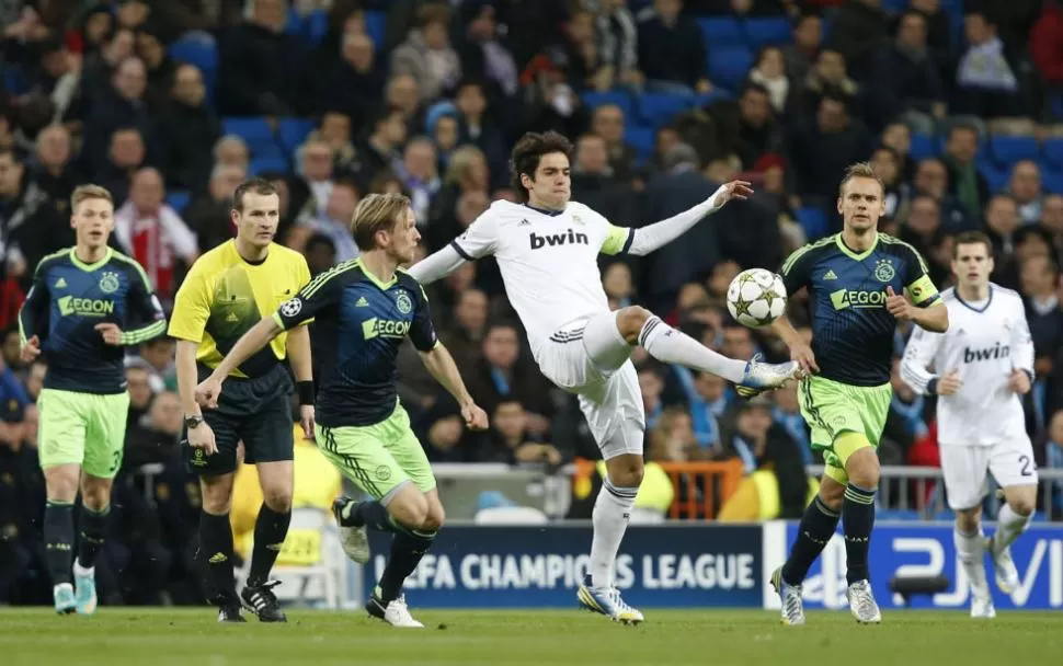 SUPREMACIA MERENGUE. Real Madrid le gana al Ajax holandés por 2 a 0. REUTERS