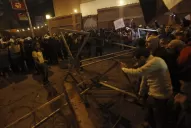 Mursi enfrenta la revuelta contra sus superpoderes