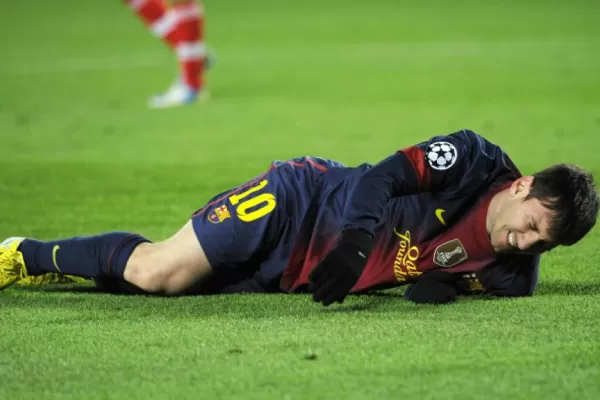 Messi sufrió solo una contusión en la rodilla izquierda