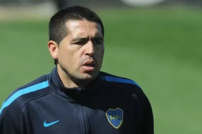 Riquelme generó una rebelión en Boca