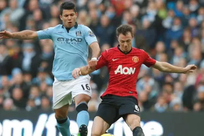 Manchester City perdió con United, en el clásico inglés