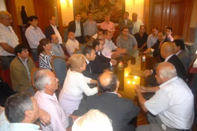 La CGT oficialista está dividida y busca conductor en Tucumán