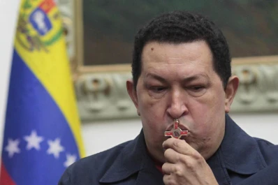 El cáncer obliga a Chávez a hablar de su futuro sucesor