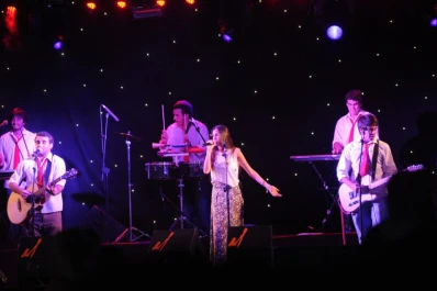 La vuelta a los bailes del secundario