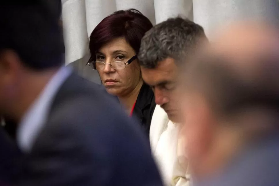 ATENTA. María Jesús Rivero siguió todo el juicio con detenimiento, y conoce prácticamente todo el expediente. LA GACETA / FOTO DE JORGE OLMOS SGROSSO (ARCHIVO)