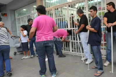 El comercio pide que mañana y el lunes se trabaje todo el día