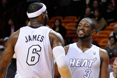 LeBron James llevó a los Heat a la cima