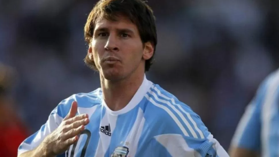ARGENTINO. Messi quedó conforme con el apoyo y aliento brindado por el público en su país, cada vez que se puso la casaca nacional. 