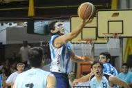 Atlético forzó un tercer partido en el Ascenso