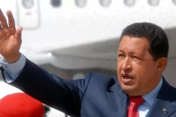 Hugo Chávez estuvo ausente más de 200 días en 2012