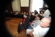Los abogados defensores parecen moverse en bloque 