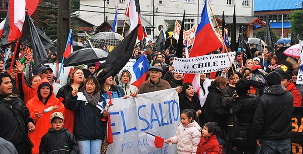 ENOJADOS. El presidente Piñera visitará Aysén para calmar los ánimos de los pobladores. FOTO TOMADA DE ELMERCURIO.COM