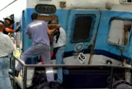 Pasajeros del tren que chocó en Once dicen que no frenaba en las estaciones