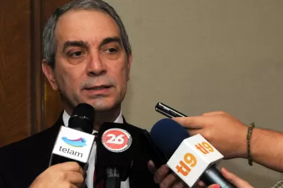 Desde Hijos respaldan a Alak por el asado en la ESMA