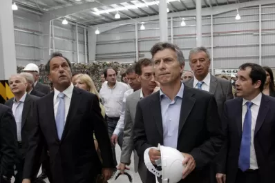 La foto de Scioli y Macri abrió el año electoral