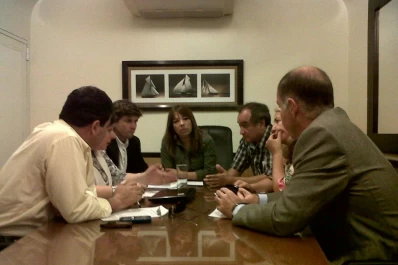 Reclaman autonomía municipal