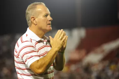 Ramacciotti postergó su regreso a Tucumán