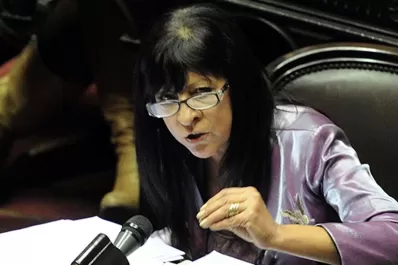 Conti: pienso en el proyecto eterno de Cristina