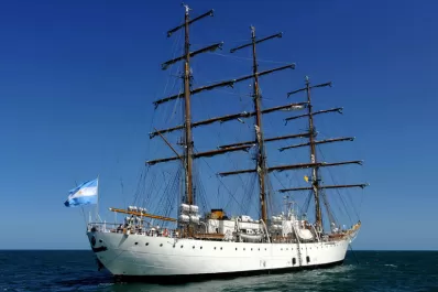 Todo listo en Mar del Plata para la fiesta por llegada de la Fragata Libertad