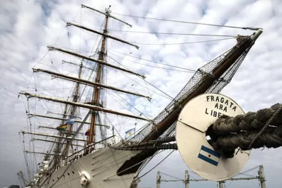 Fiesta, fondo buitre y dichos de Cristina