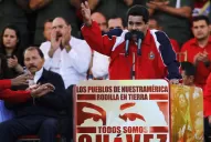 Una desmembrada oposición convoca a actos por separado