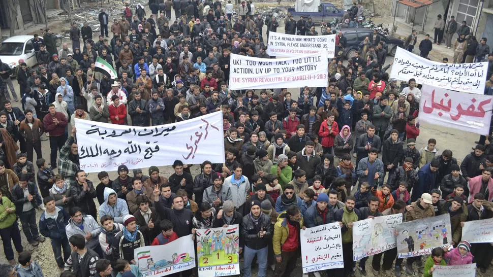 UN PAIS DIVIDIDO. Viernes de plegaria y manifestaciones en Siria. REUTERS