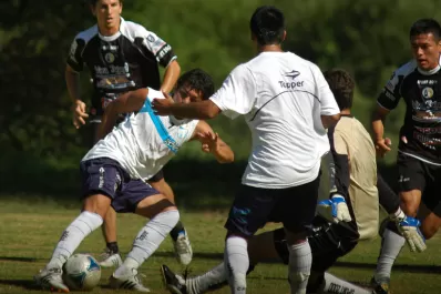 Pulguita empezó el año con un gol y Atlético ganó el amistoso
