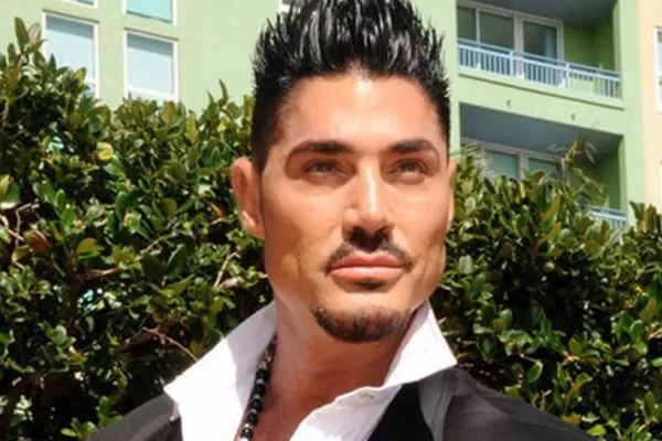 ¿Ricardo Fort tiene nuevo novio?