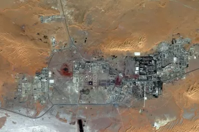 Se mantiene la crisis de los rehenes en Argelia