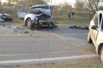 Cinco muertos por un choque múltiple en la ruta 11