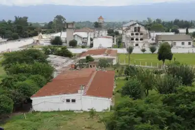 Construirán una alcaidía central para sacar a los presos de las comisarías