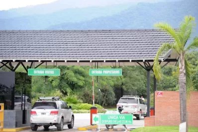 Las pistas conducen a los guardias del country