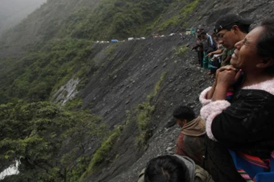 Ya son 10 los muertos en Bolivia, en la ruta de la muerte
