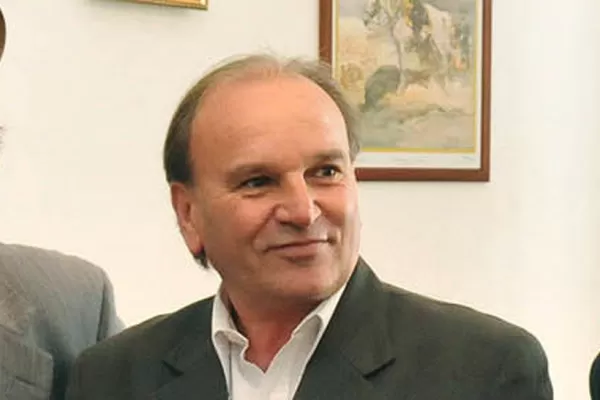 Se puentea a los gobernadores, se queja el sciolismo