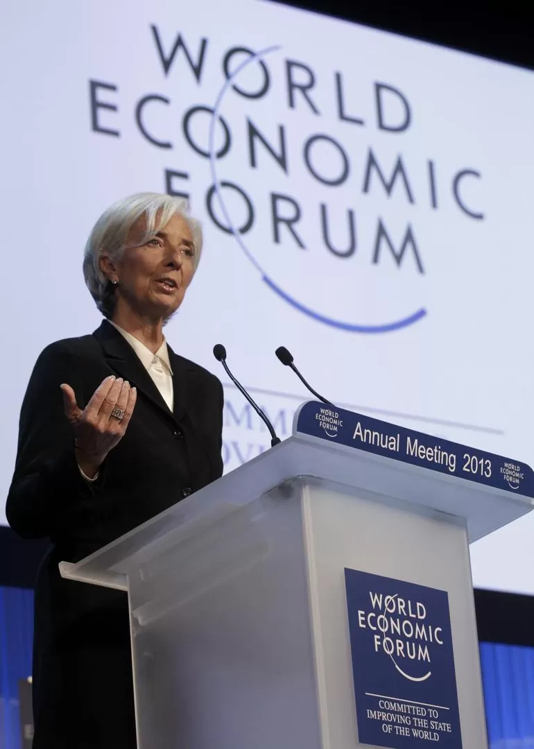 DESDE SUIZA. La Unión Europea y otras regiones del mundo deben trabajar duro este año para regresar a la senda del crecimiento, dijo Christine Lagarde. REUTERS