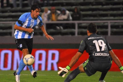 Racing derrotó a River y se quedó con la Copa Centenario