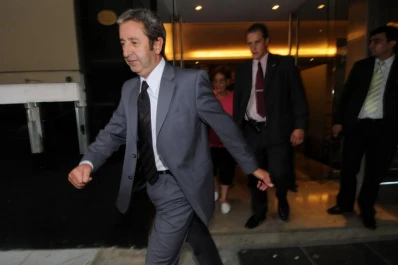 Cristina quiere la re-re, afirmó Cobos