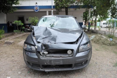 Quedó detenido por atropellar al canillita