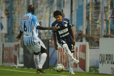 Amistoso, no; por la Copa, sí