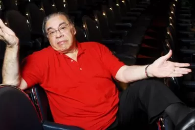 Pinti tildó a la Presidenta de loca y Aníbal lo cruzó: hace humor de dudosa calidad