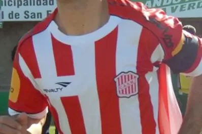 San Martín busca vestimenta nueva