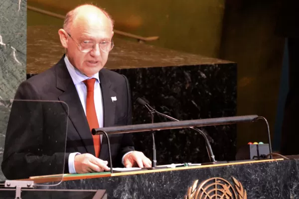 Timerman rechazó reunirse con malvinenses en Londres