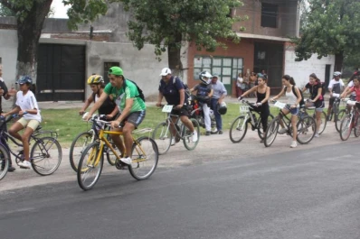 El vecino se empecina en que todo el barrio escuche su música