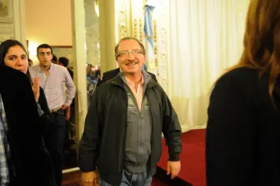 Son 14 los diputados mudos de 2012, y uno es de Tucumán
