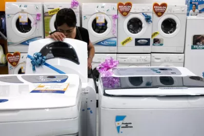 Empresas locales también congelan precios