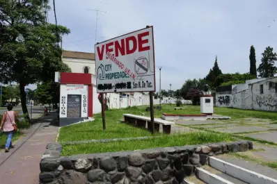 El ombudsman quiere resguardar la plaza