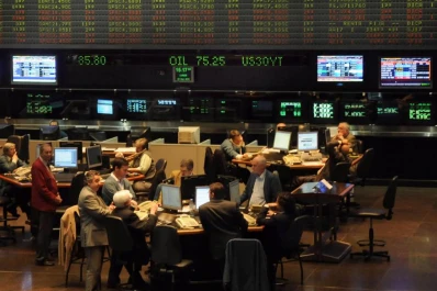 El BCRA vendió U$S 100 millones para frenar el dólar