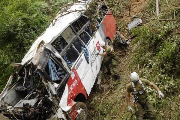 Tragedia en Chile: al menos 16 muertos en un accidente