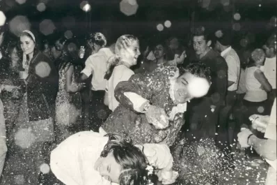 Cambian las costumbres, pero la pasión sobrevive